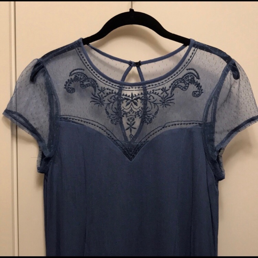 Adorable blue dress!!